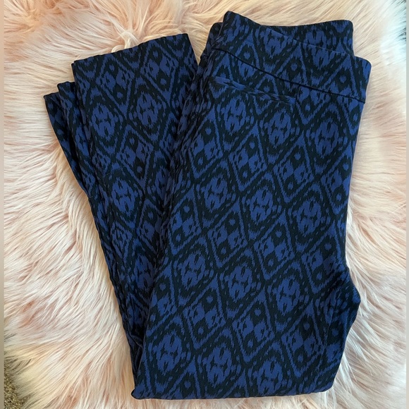 Chico’s Pull-on Dress Pants Size 2 - Picture 1 of 5